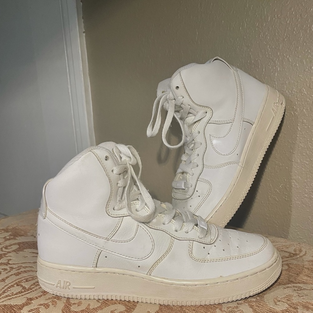 Nike Air Force 1